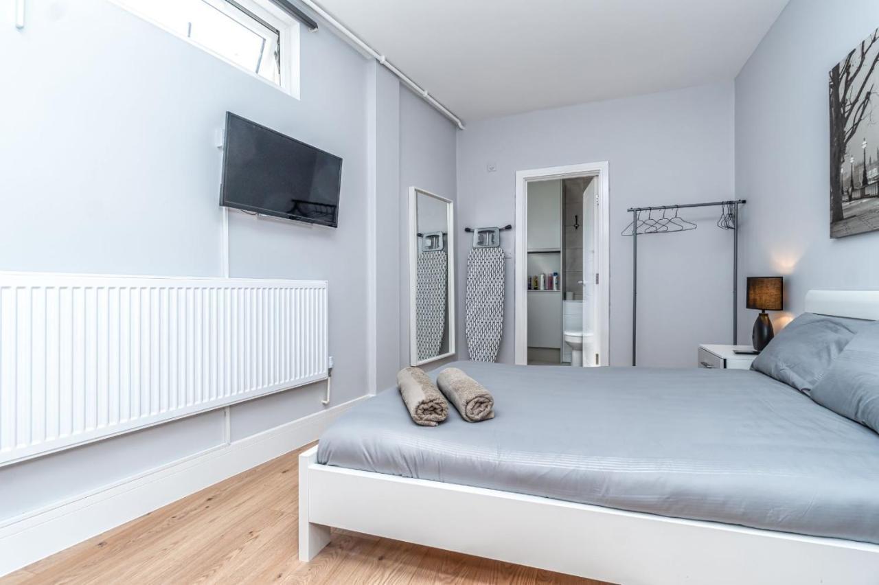 Modern Apartment In East London Bagian luar foto